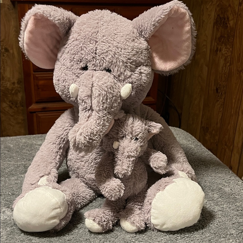 Kellytoy Plush 26” Mom Elephant and 10” Baby Duo in Soft Gray & White Adorable